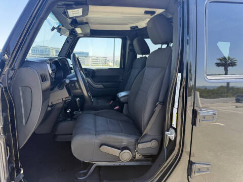 2012 Jeep Wrangler Unlimited Sport