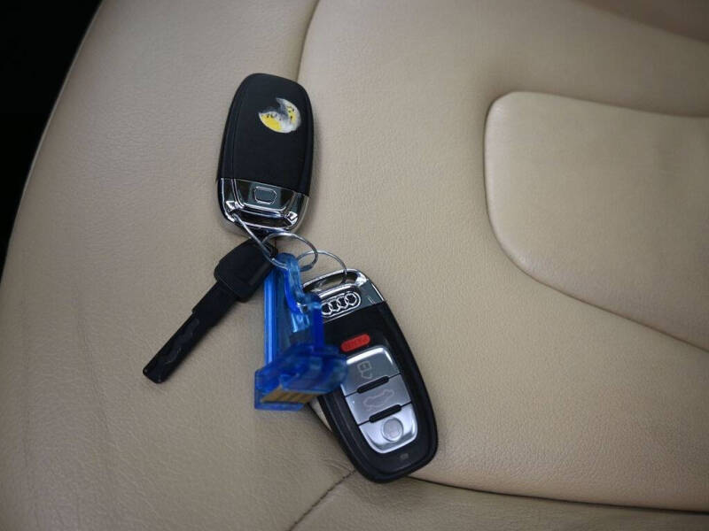 2015 Audi A4 2.0T quattro Premium Plus