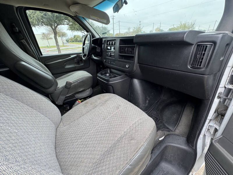 2013 Chevrolet Express LT 3500