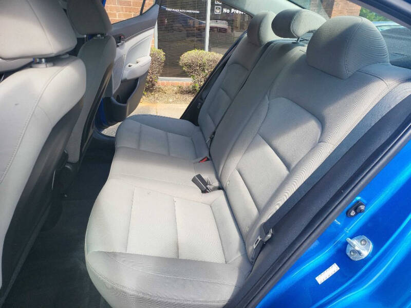 2018 Hyundai Elantra
