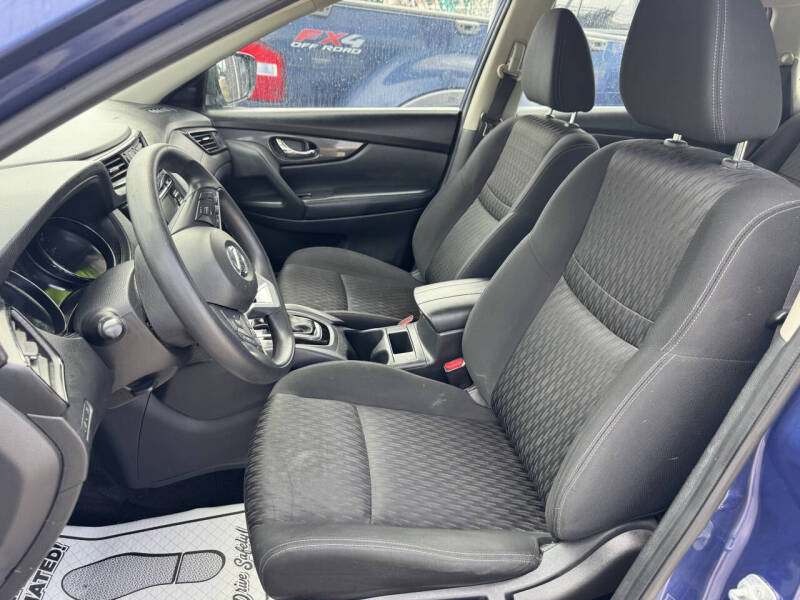 2017 Nissan Rogue S