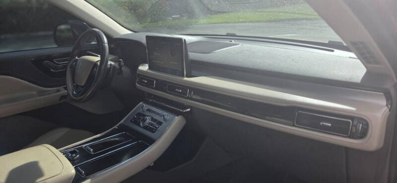 2021 Lincoln Aviator Standard