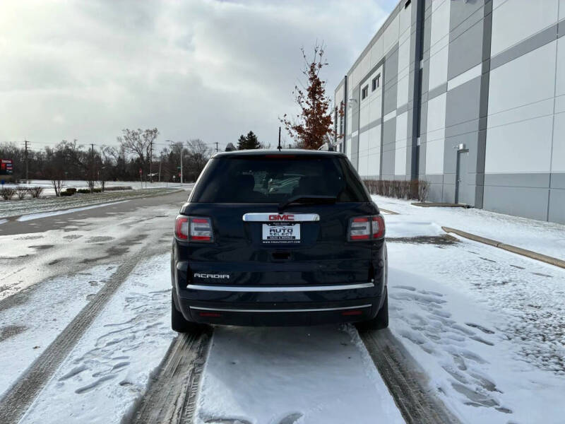 2015 GMC Acadia SLE-2