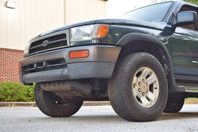 1997 Toyota 4Runner SR5 V6 photo 13