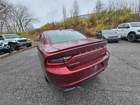 2017 Dodge Charger SXT