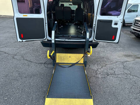 2012 Ford E-Series E-350 SD