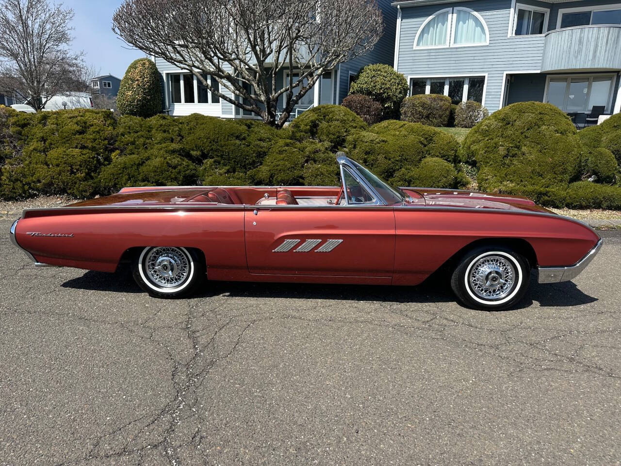1963 Ford Thunderbird 7