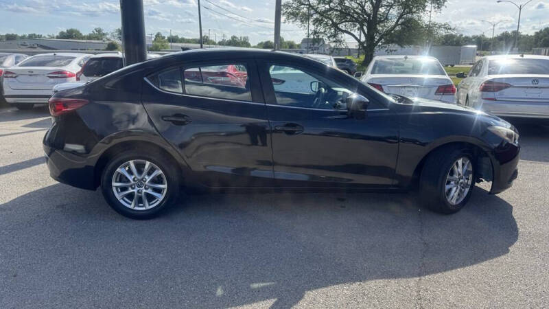 2016 Mazda MAZDA3