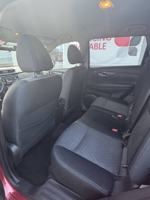 2017 Nissan Rogue SV