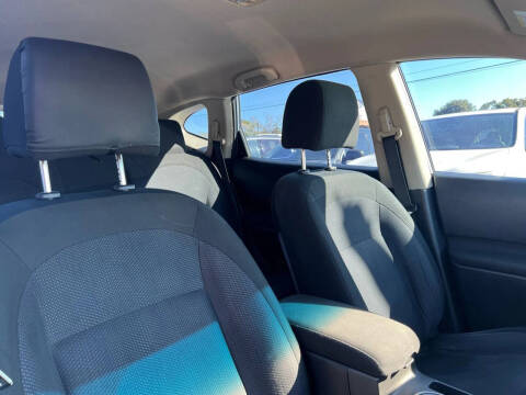 2015 Nissan Rogue Select S