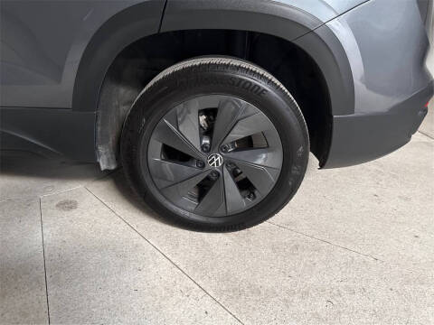 2025 Volkswagen Taos S