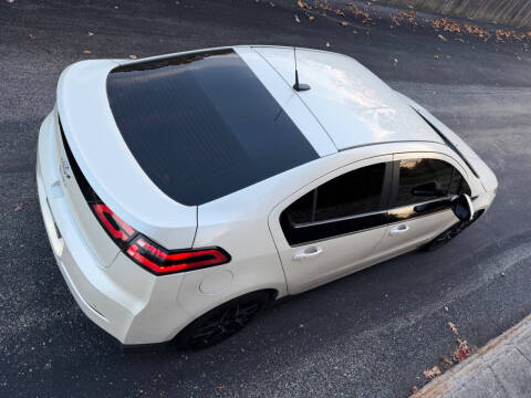 2013 Chevrolet Volt Premium