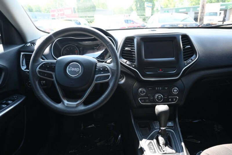 2019 Jeep Cherokee Latitude