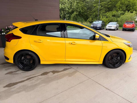 2017 Ford Focus ST