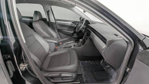 2022 Volkswagen Passat SE