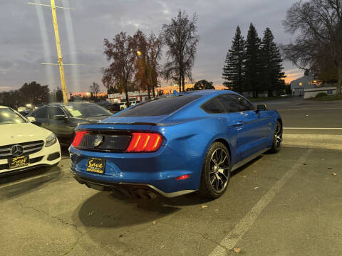 2020 Ford Mustang EcoBoost