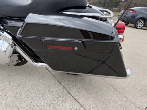 2006 Harley-Davidson FLHXI