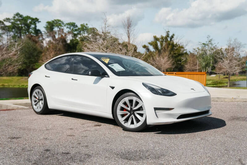2021 Tesla Model 3 Standard Range Plus