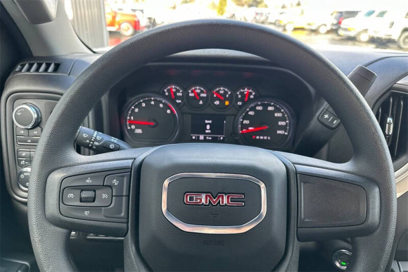 2025 GMC Sierra 3500HD