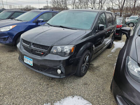 2015 Dodge Grand Caravan for sale at Short Line Auto Inc in Rochester MN