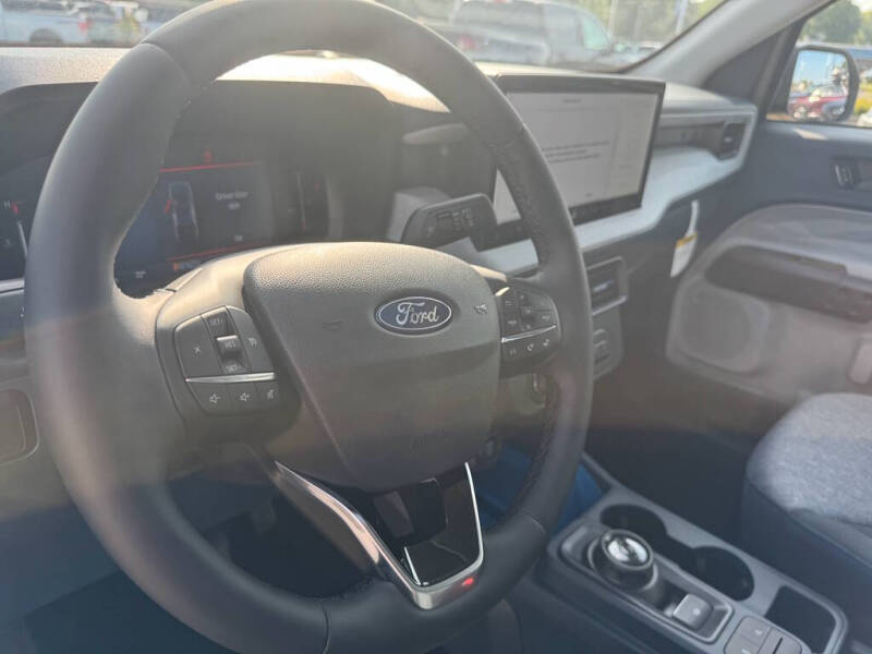 2025 Ford Maverick XLT