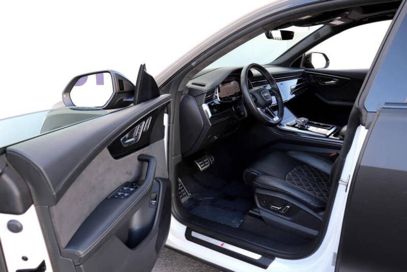 2023 Audi SQ8 4.0T quattro Prestige