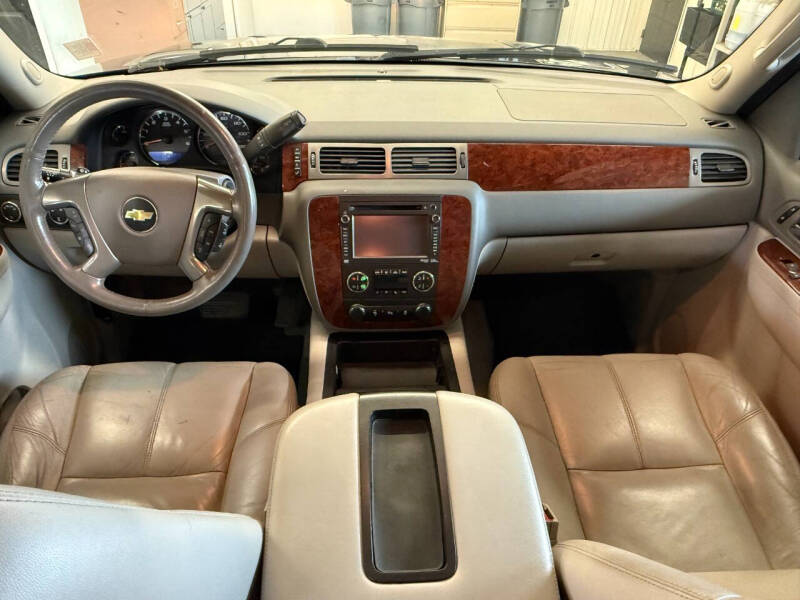 2013 Chevrolet Suburban LT