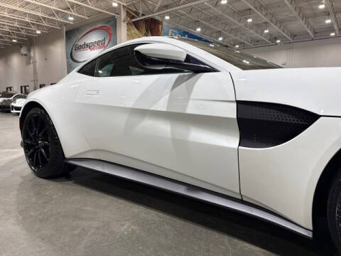 2019 Aston Martin Vantage