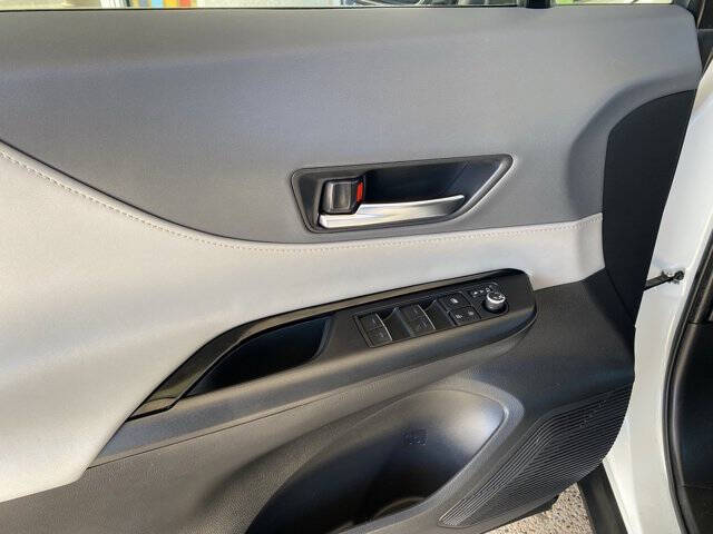 2021 Toyota Venza LE