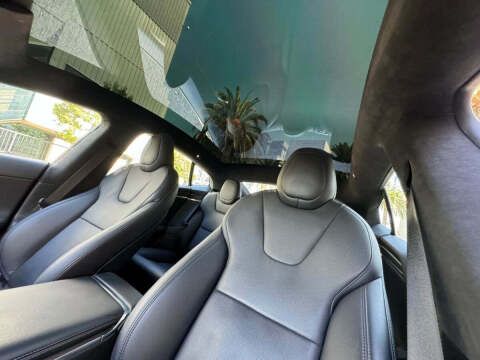 2022 Tesla Model S