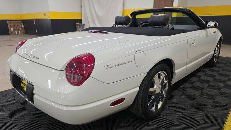 2002 Ford Thunderbird Deluxe