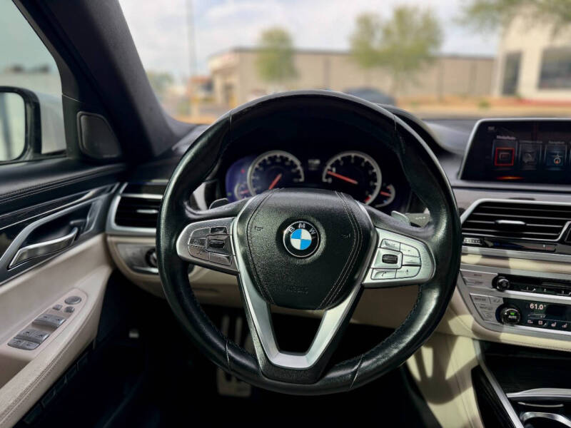 2017 BMW 7 Series 740i