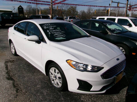 2019 Ford Fusion for sale at River City Auto Sales in Cottage Hills IL