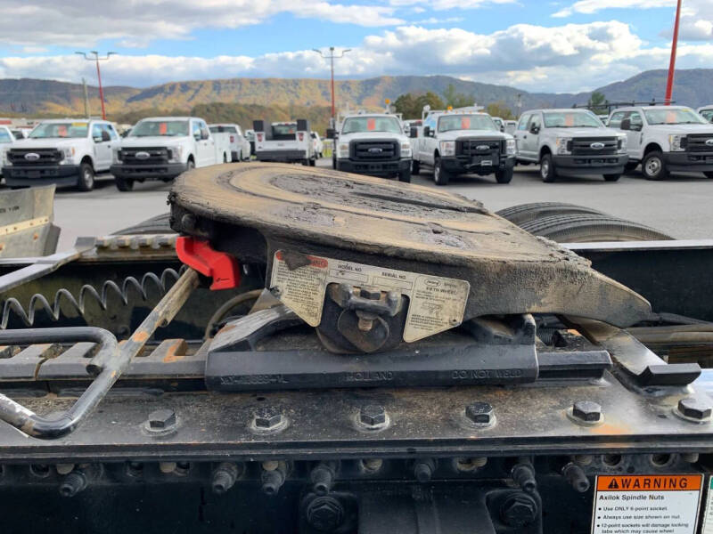 2010 Freightliner Columbia 120