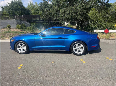 2017 Ford Mustang V6
