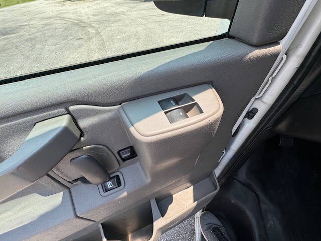 2016 Chevrolet Express 2500