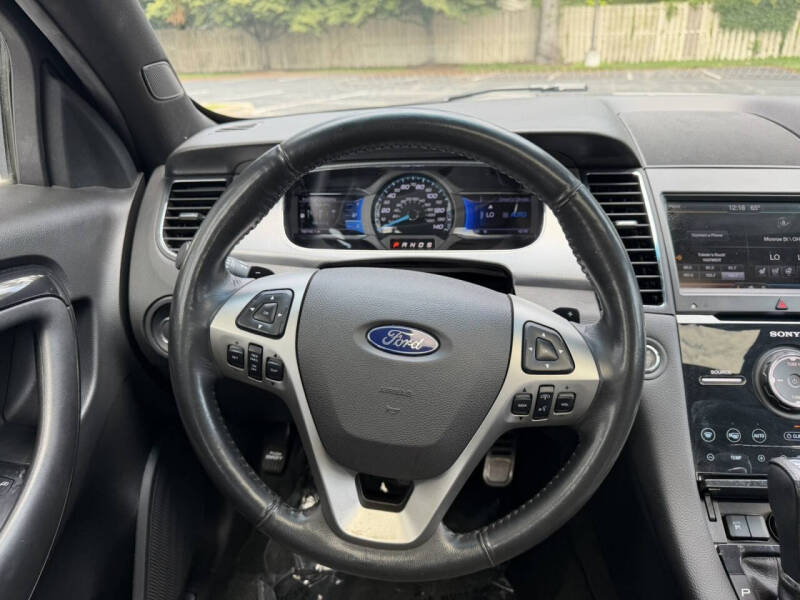 2013 Ford Taurus SHO