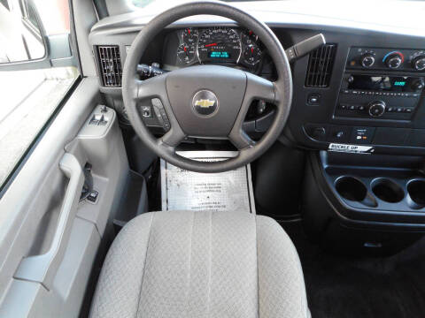 2017 Chevrolet Express LT 3500
