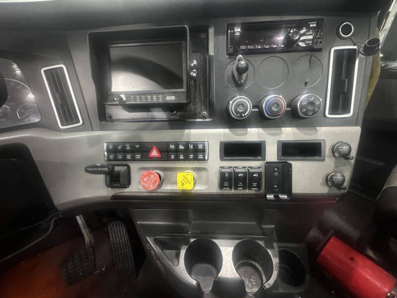 2020 Freightliner Cascadia
