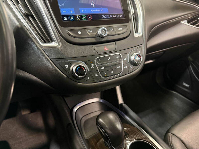 2022 Chevrolet Malibu Premier