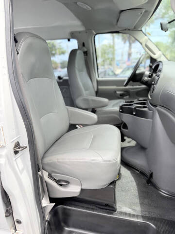 2007 Ford E-Series E-250