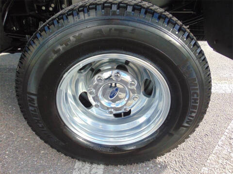 2026 Ford F-350 Super Duty Platinum