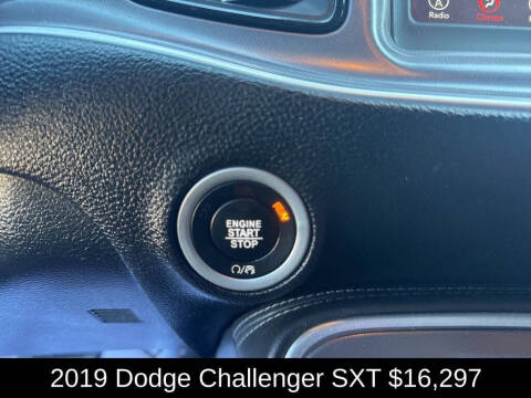2019 Dodge Challenger SXT
