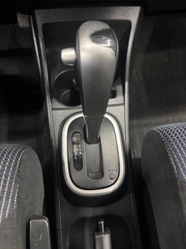 2011 Nissan Versa 1.8 SL