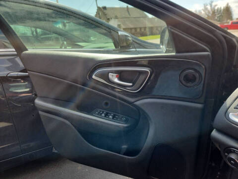 2015 Chrysler 200 C