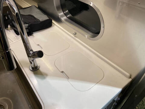 2018 Airstream GLOBETROTTER -