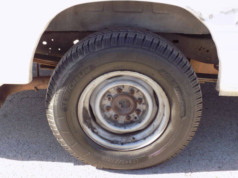 2005 Ford E-Series E-250