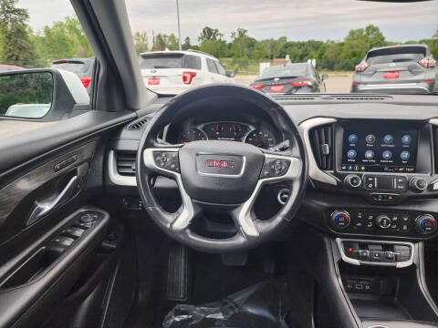 2022 GMC Terrain SLT