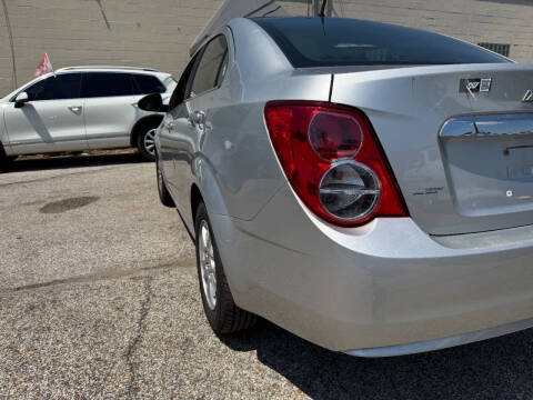 2013 Chevrolet Sonic LT Auto