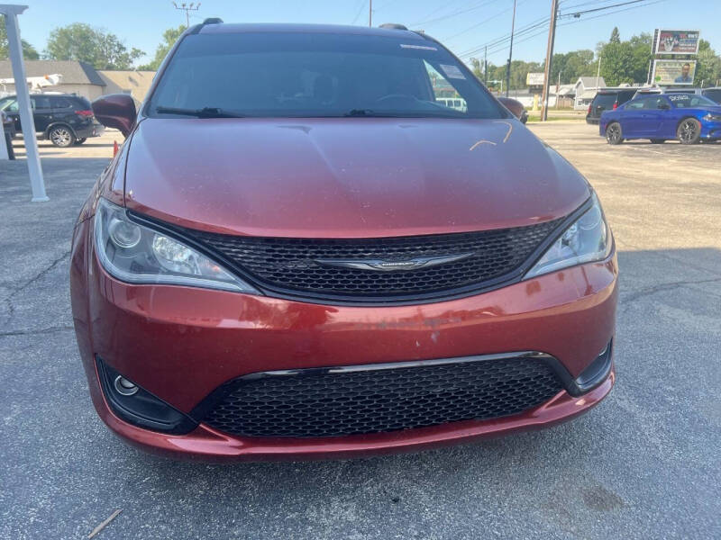 2018 Chrysler Pacifica Touring L Plus